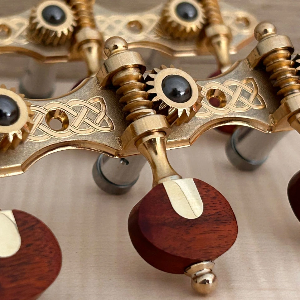 Tarraxa para violão