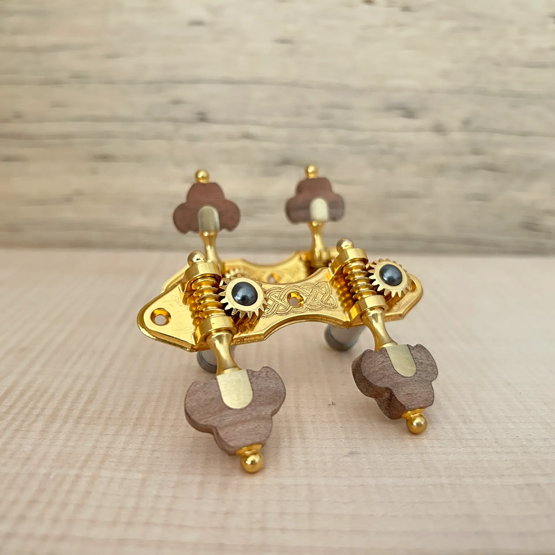 [M0210010393-03] TARRAXA CAVACO M M3LTD PGB SED - E03 - TRE Jequitibá