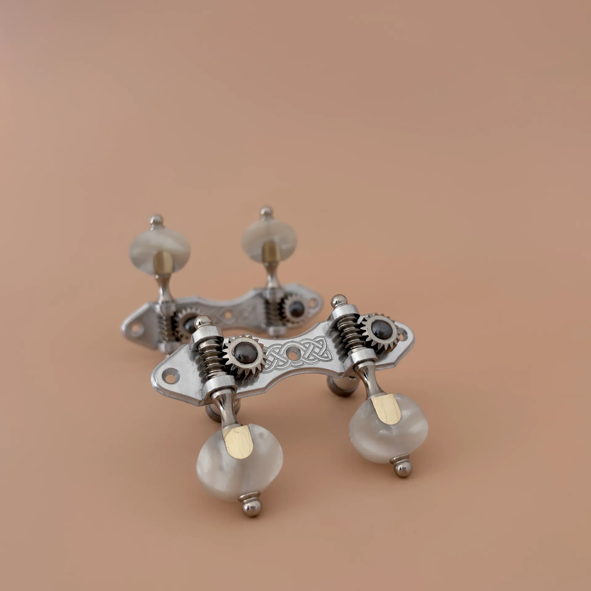 [S0207010116-03] TARRAXA CAVACO S M3ALB PGB SEN - E03 - STA Resina Madrepérola