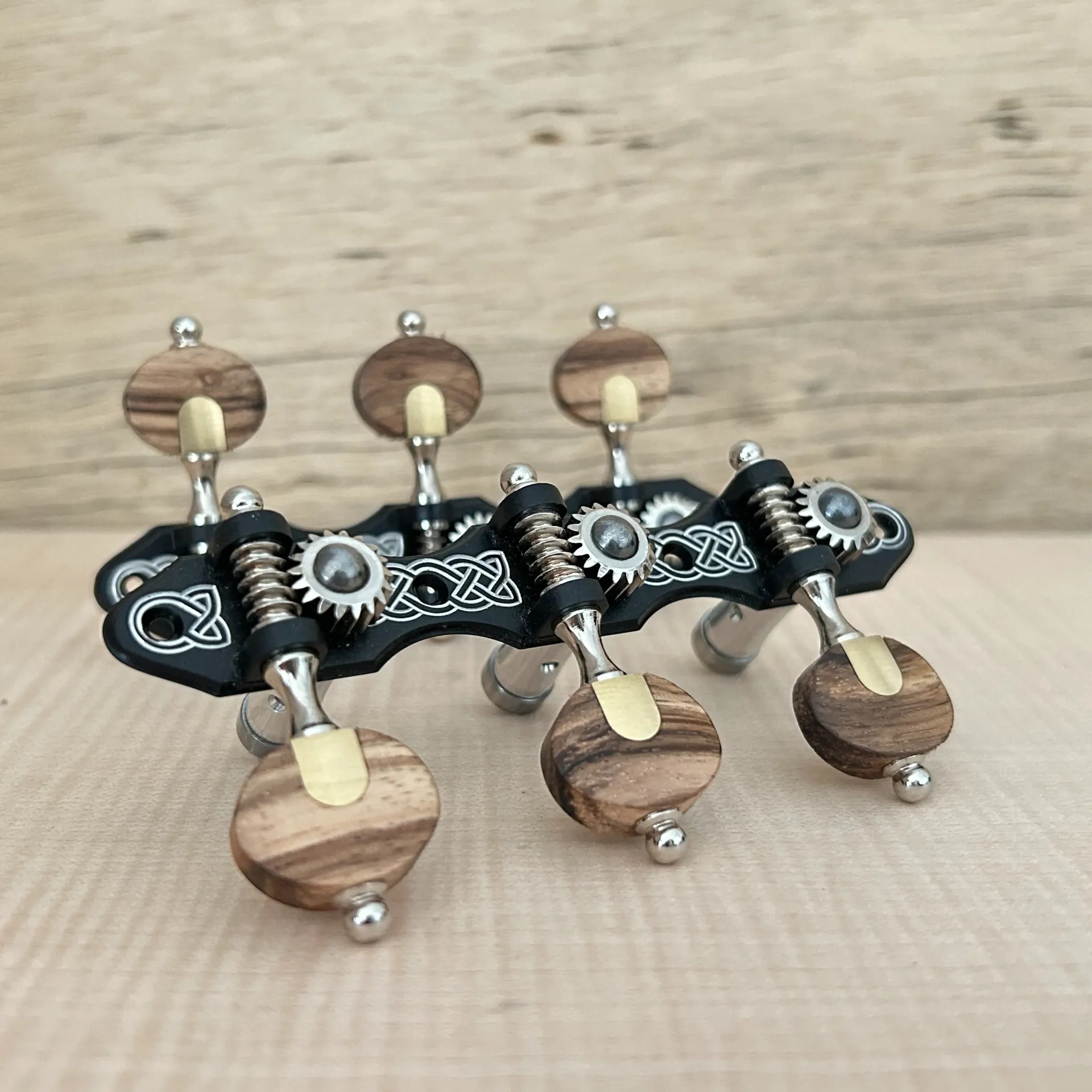 [S0609010111-03] TARRAXA VIOLAO 6 S M3ALP PGB SEN - E03 - STA Zebrano