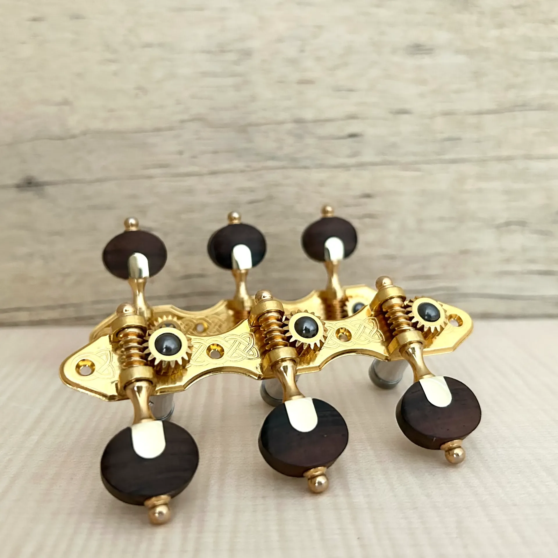 TARRAXA VIOLAO 6 M M3LTD PGB SED - E03 - STA Rosewood Violeta