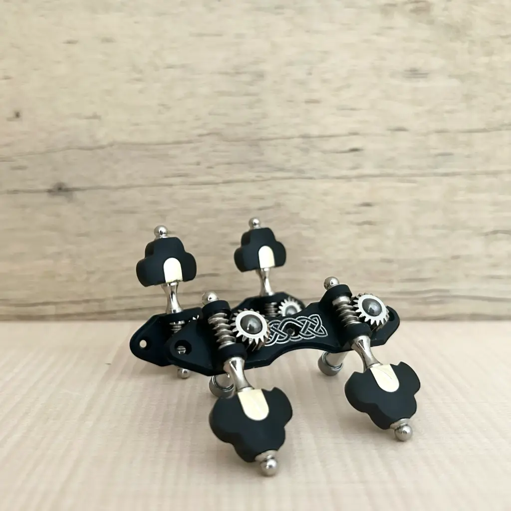 [S0209010189-02] TARRAXA CAVACO S M3ALP PGB SEN - E02 - TRE Resina Pérola Negra