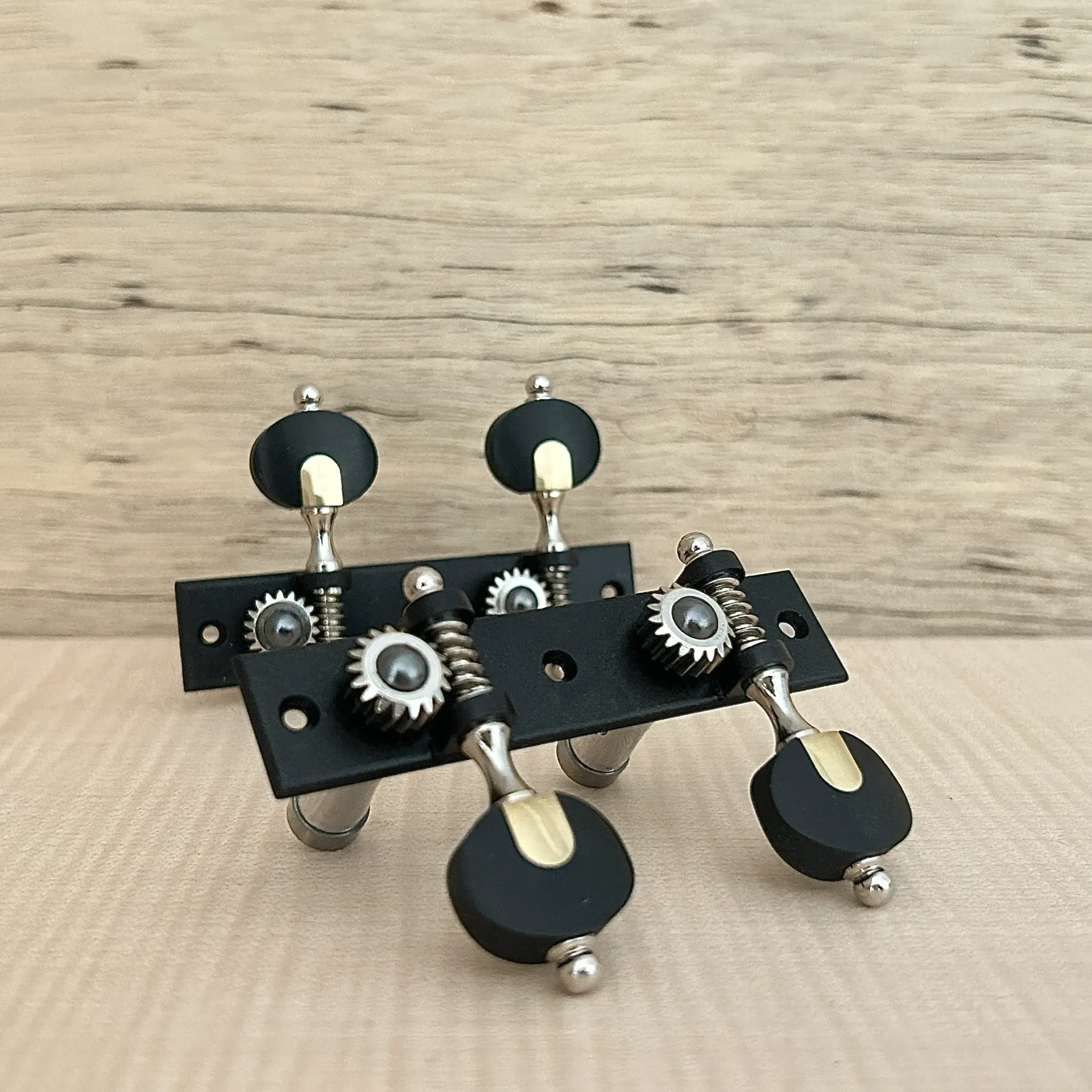 [S0221010117-00] TARRAXA CAVACO S M6ALP PGB SEN - Lisa - STA Resina Pérola Negra