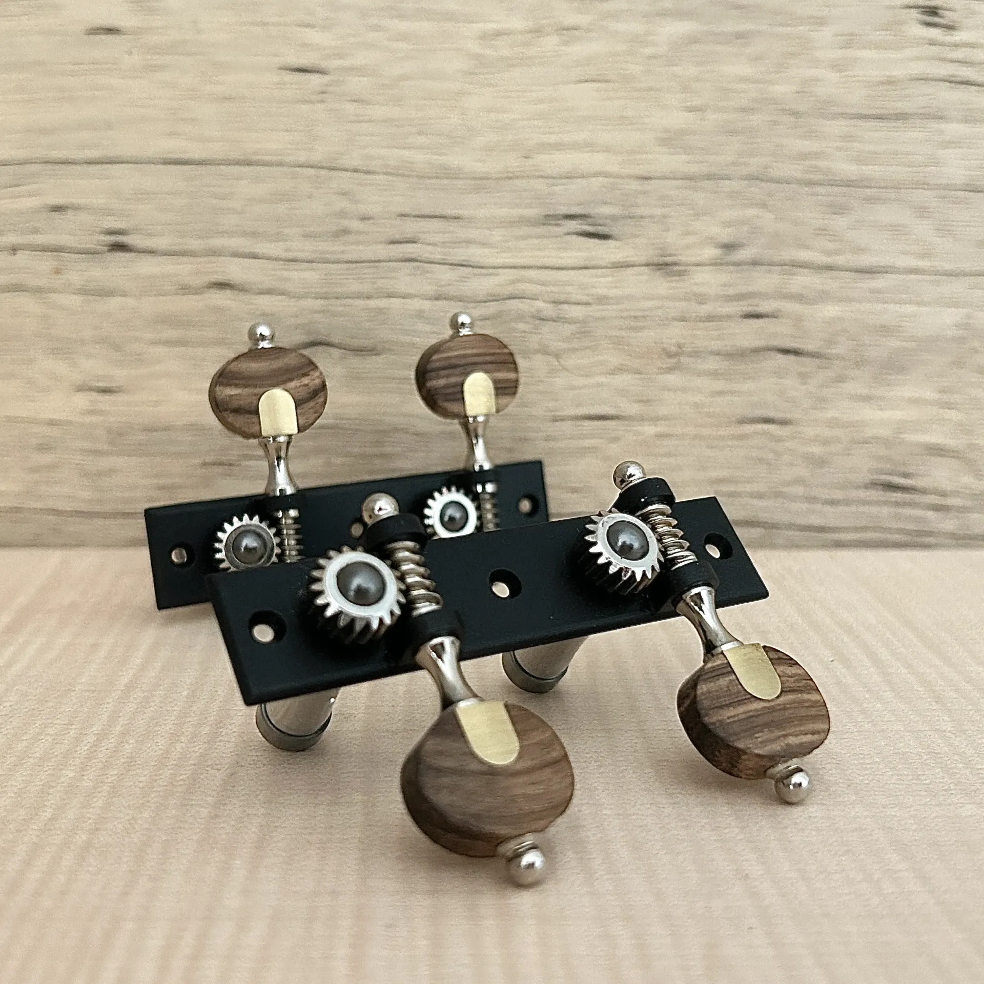 TARRAXA CAVACO S M6ALP PGB SEN - Lisa - STA Zebrano