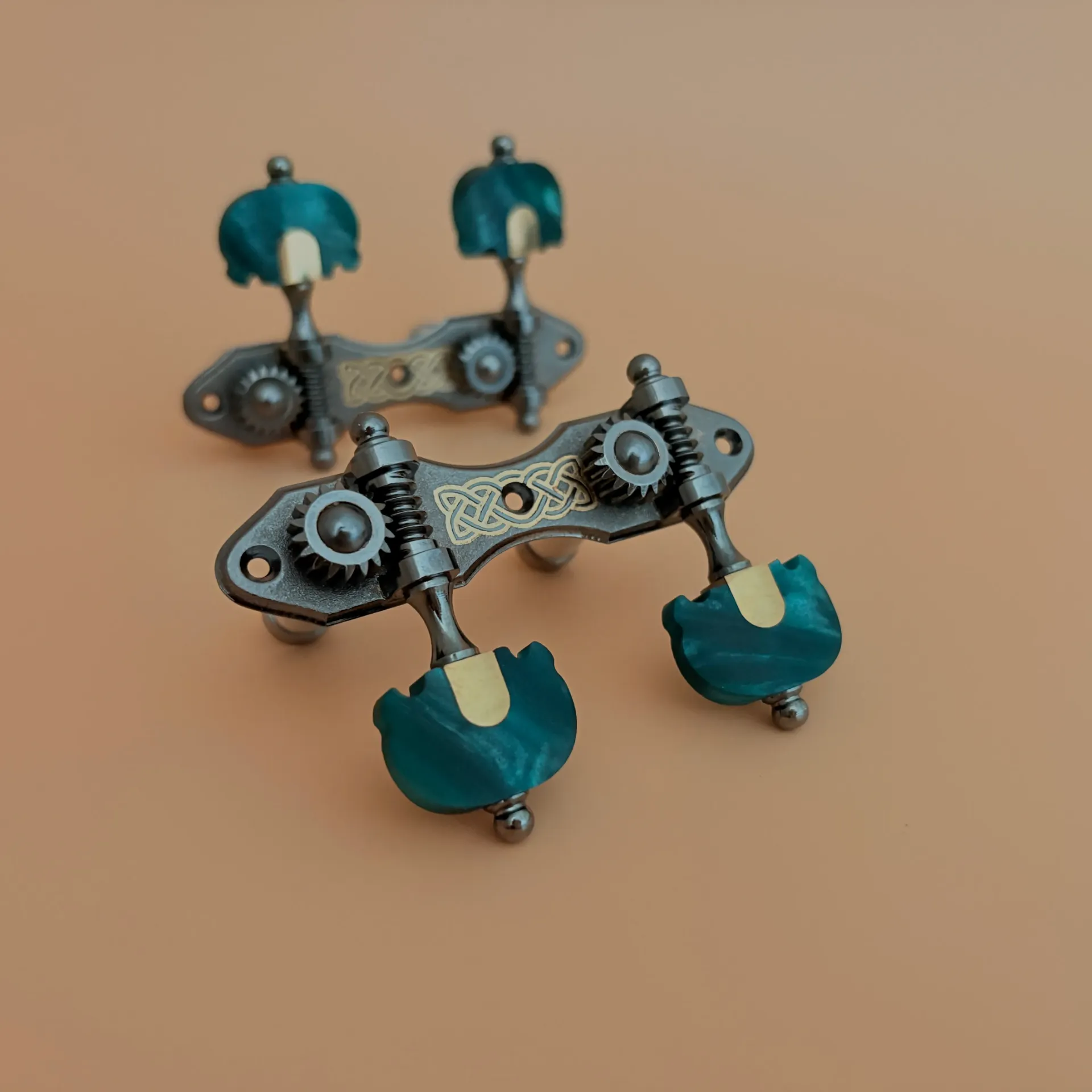 [M0212010251-03] TARRAXA CAVACO M M3LTG PGB SEG - E03 - TEN Resina Jade Verde (Externo)